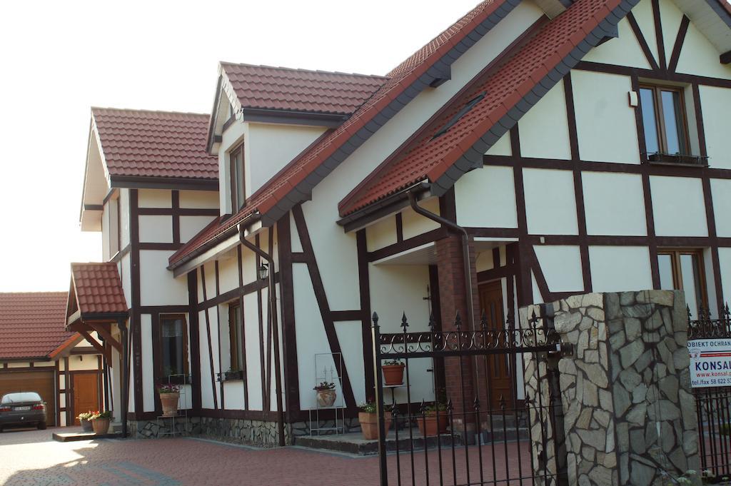 Apartamentypomorze เบียโวกูรา ภายนอก รูปภาพ