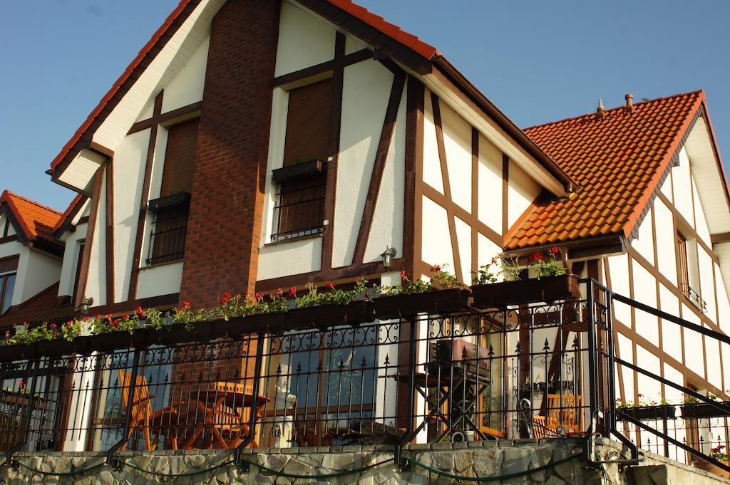 Apartamentypomorze เบียโวกูรา ภายนอก รูปภาพ